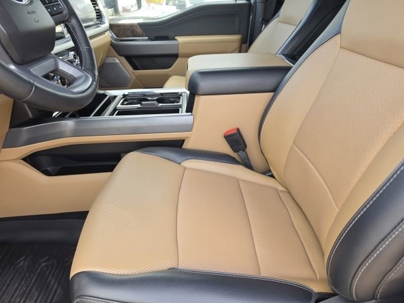 Used 2024 Ford F250 Lariat w/ Lariat Ultimate Package image 11