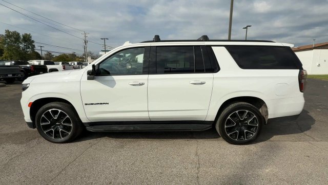 Used 2021 Chevrolet Suburban RST w/ Luxury Package AWD/4WD image 5