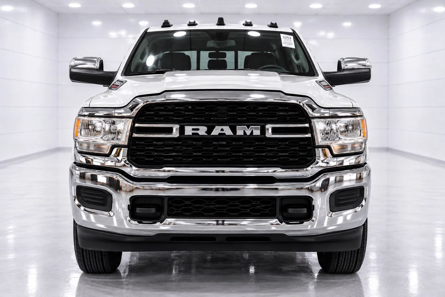 Used 2022 RAM 3500 Big Horn AWD/4WD image 8