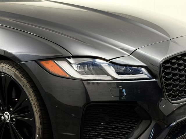 New 2024 Jaguar XF R-Dynamic SE AWD/4WD image 15