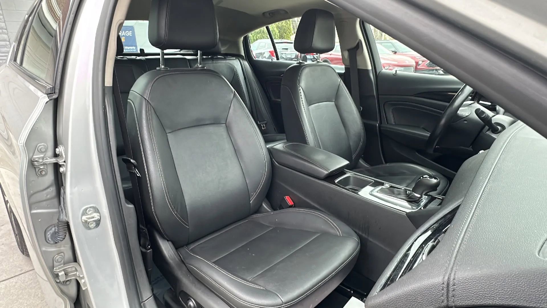 Used 2018 Buick Regal Essence image 17