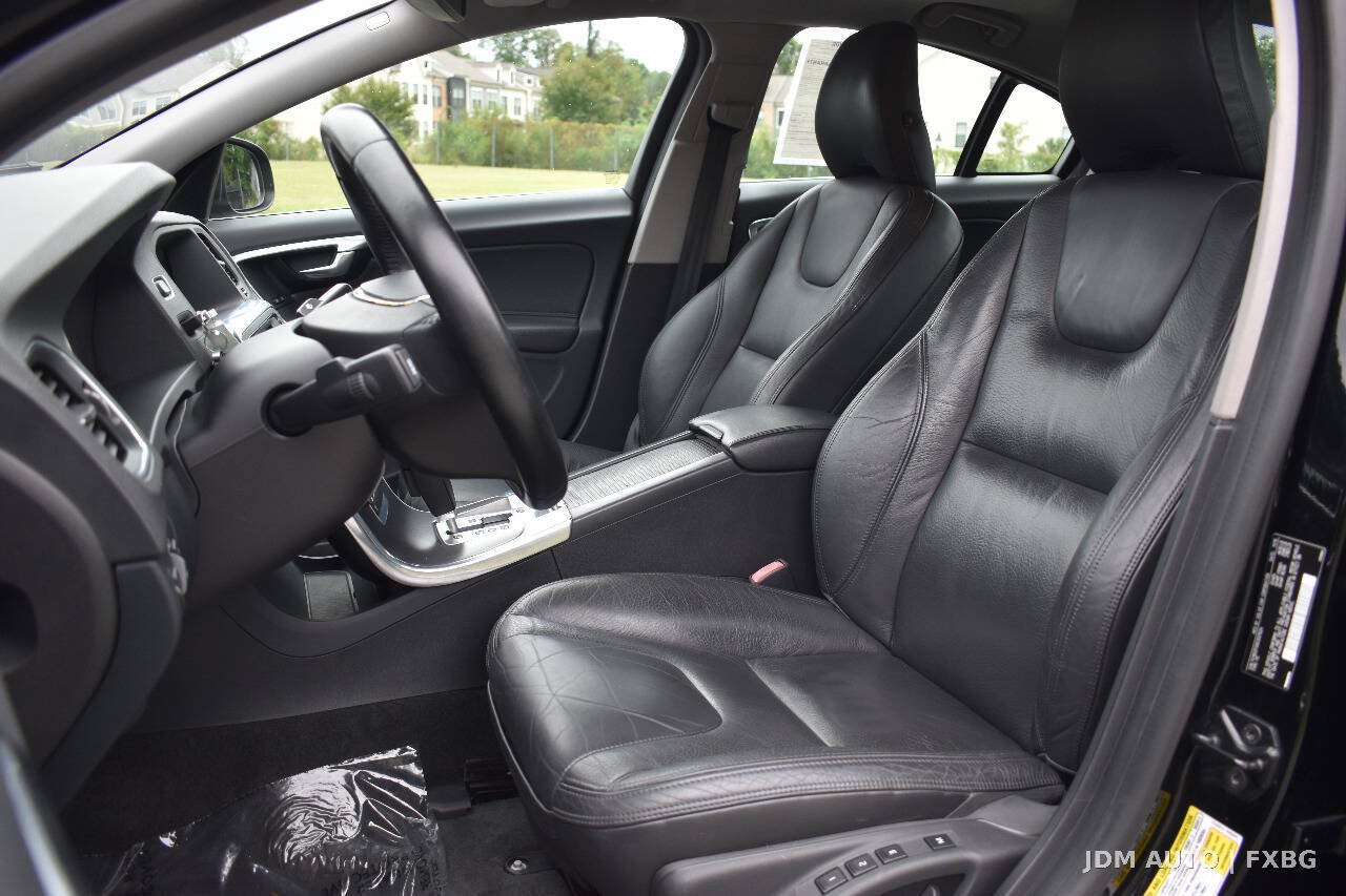 Used 2012 Volvo S60 T5 FWD image 12