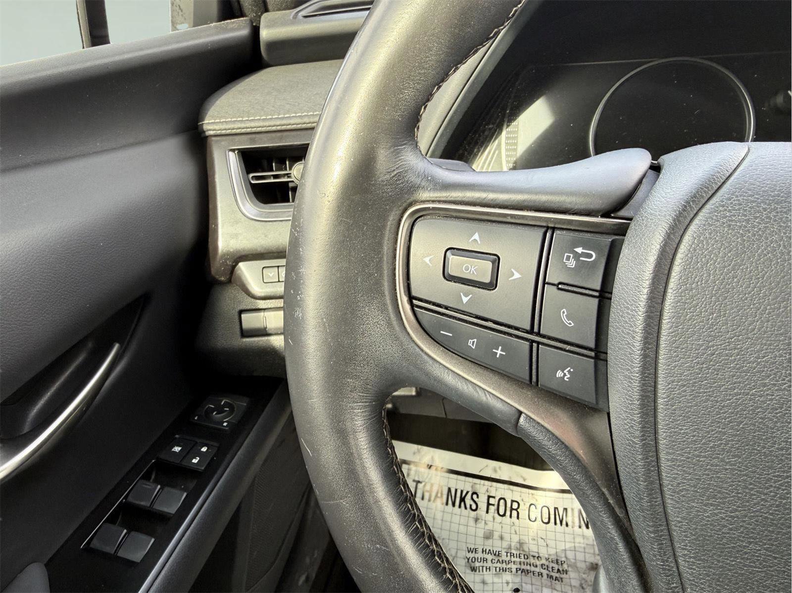 Used 2021 Lexus UX 250h 250h w/ Premium Package image 15