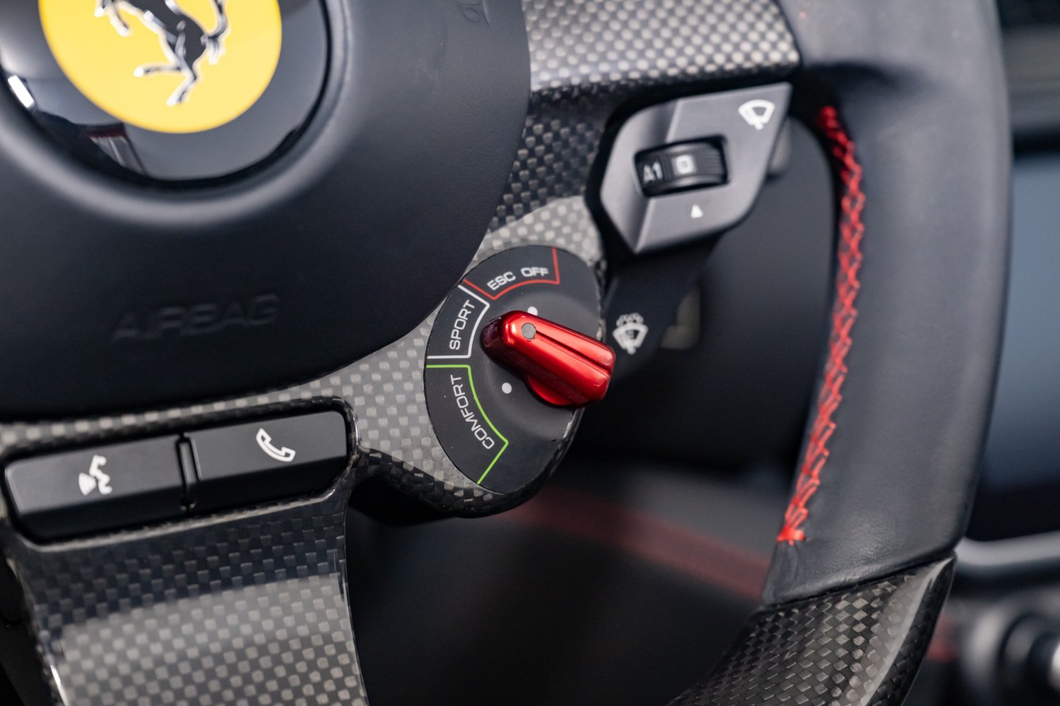 Used 2019 Ferrari Portofino RWD image 47