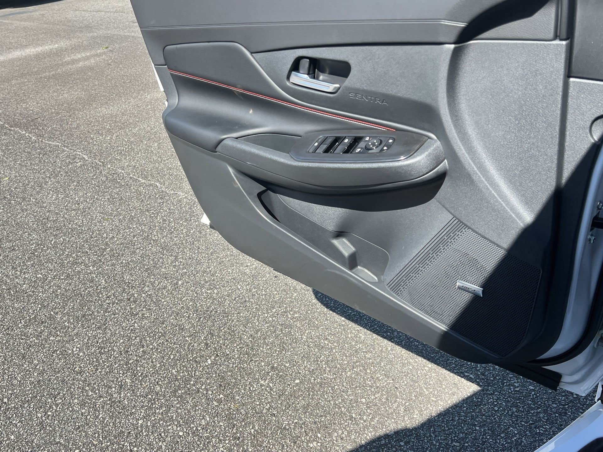 New 2026 Nissan Sentra SR w/ SR Premium Package FWD image 14