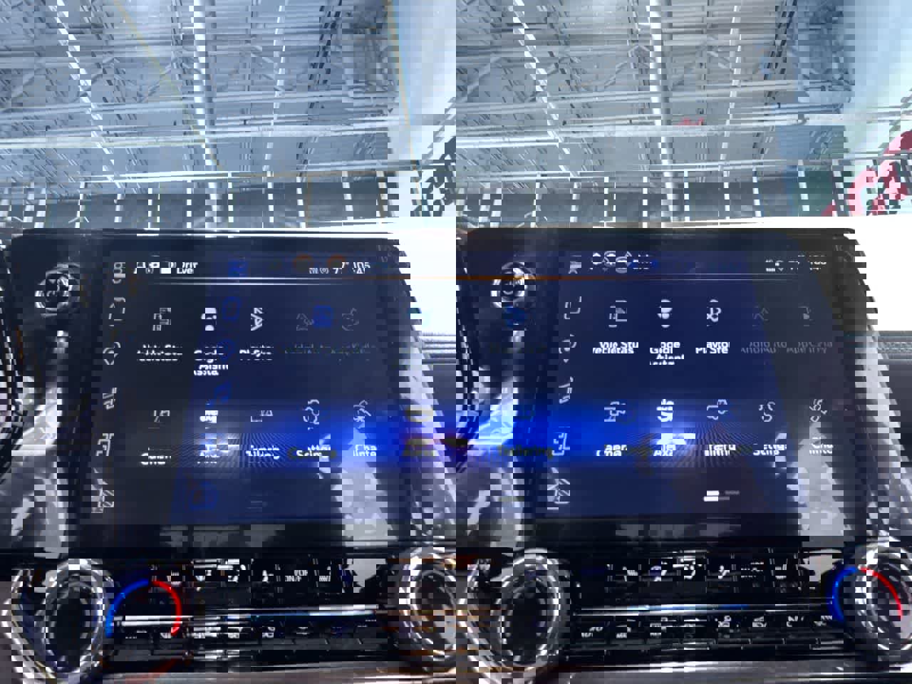 Used 2024 Chevrolet Colorado LT w/ LT Convenience Package III image 23