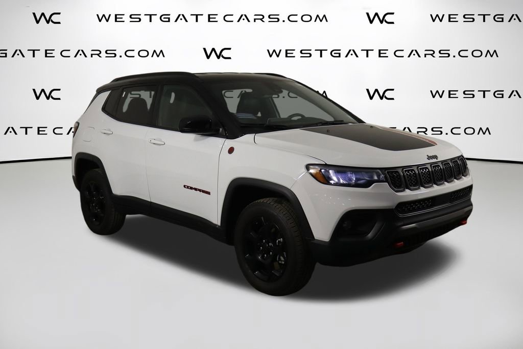 Used 2024 Jeep Compass Trailhawk AWD/4WD image 47