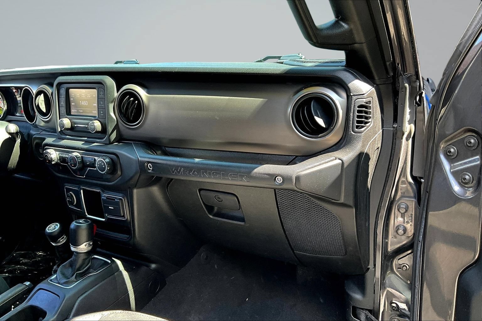Used 2021 Jeep Wrangler Unlimited Sport AWD/4WD image 23