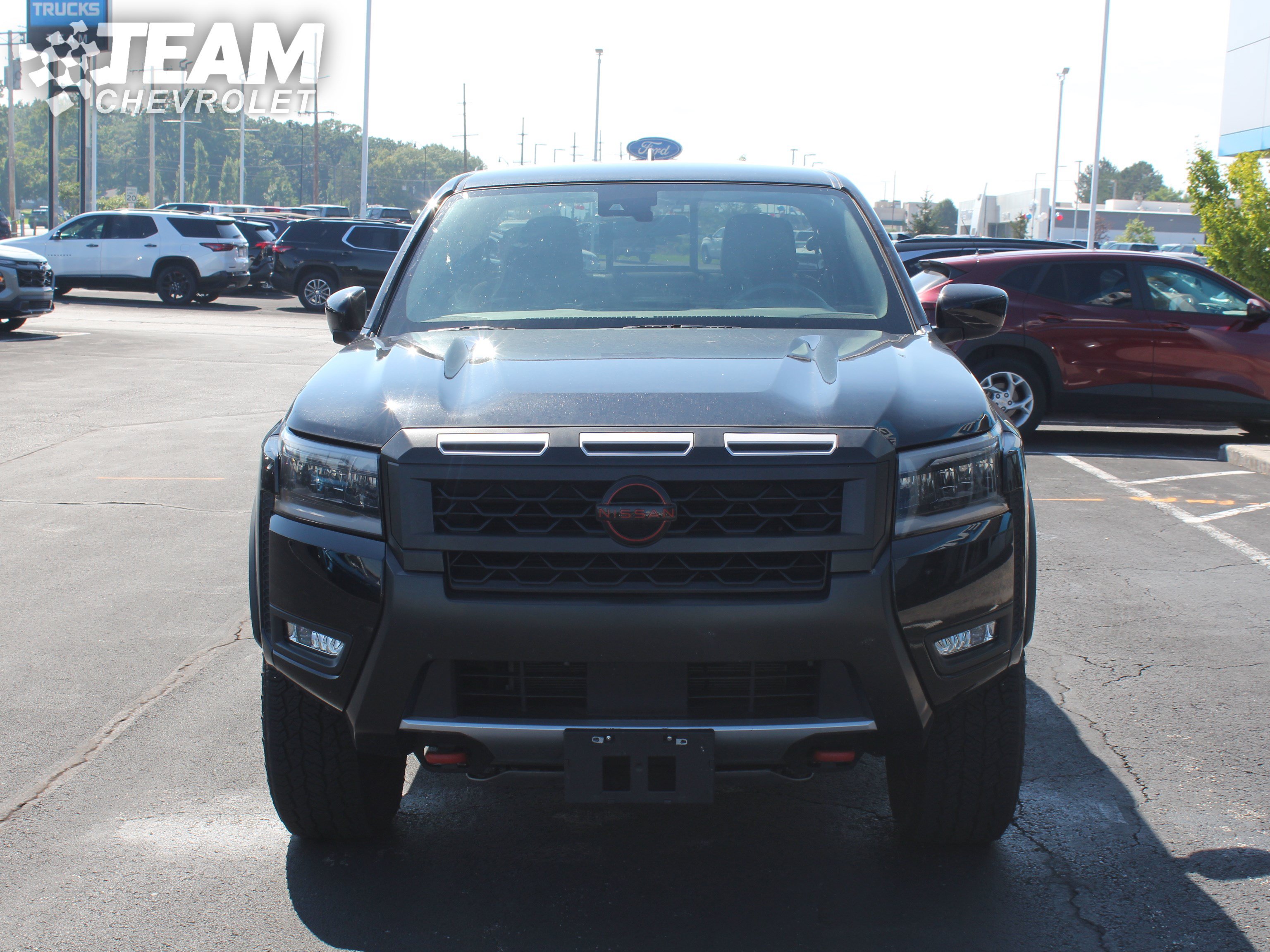 Used 2026 Nissan Frontier PRO-4X AWD/4WD image 9