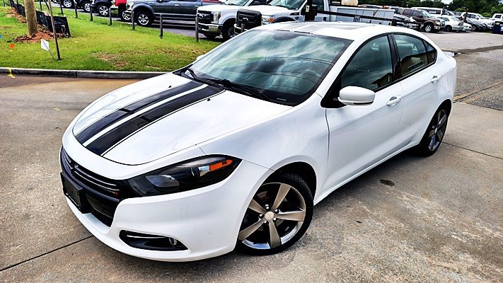 Used 2015 Dodge Dart GT w/ Sun/Sound Group FWD image 3