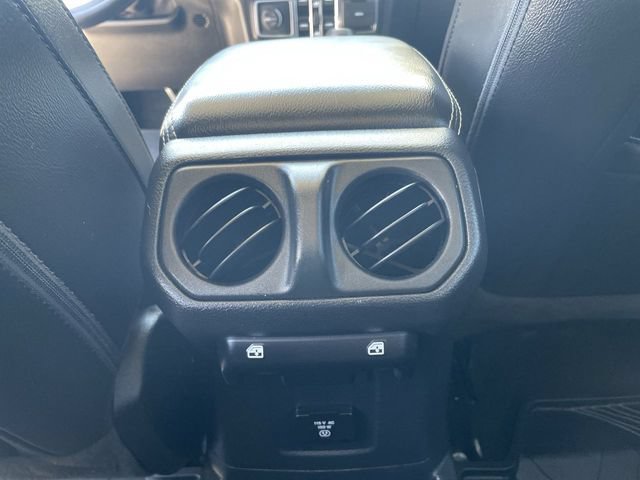 Used 2021 Jeep Wrangler Unlimited Sahara AWD/4WD image 21