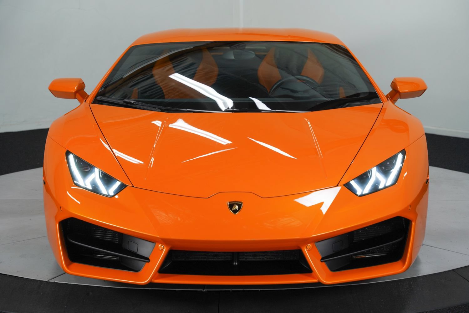 Used 2017 Lamborghini Huracan LP 580-2 RWD image 8