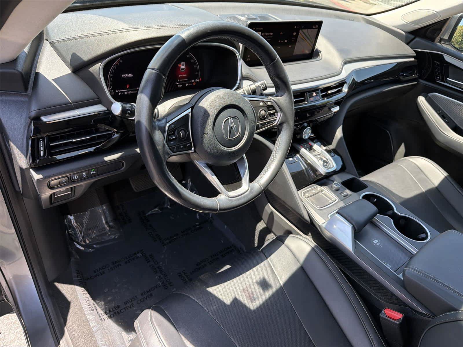 Certified 2023 Acura MDX FWD w/ Technology Package image 2