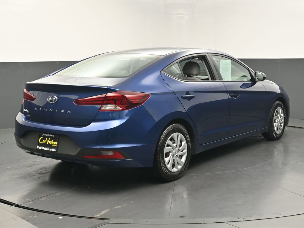 Used 2020 Hyundai Elantra SE image 5