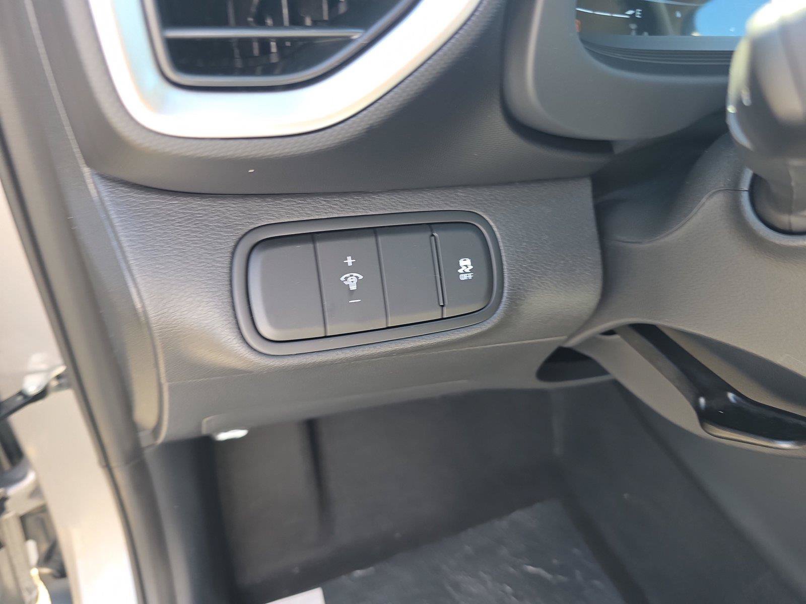 New 2027 Hyundai Kona SEL Sport AWD/4WD image 12