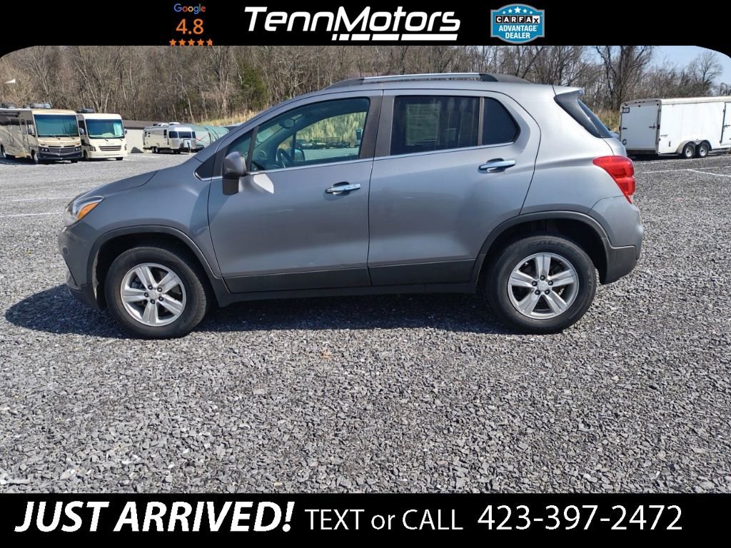 Used 2020 Chevrolet Trax LT w/ LT Convenience Package AWD/4WD image 8