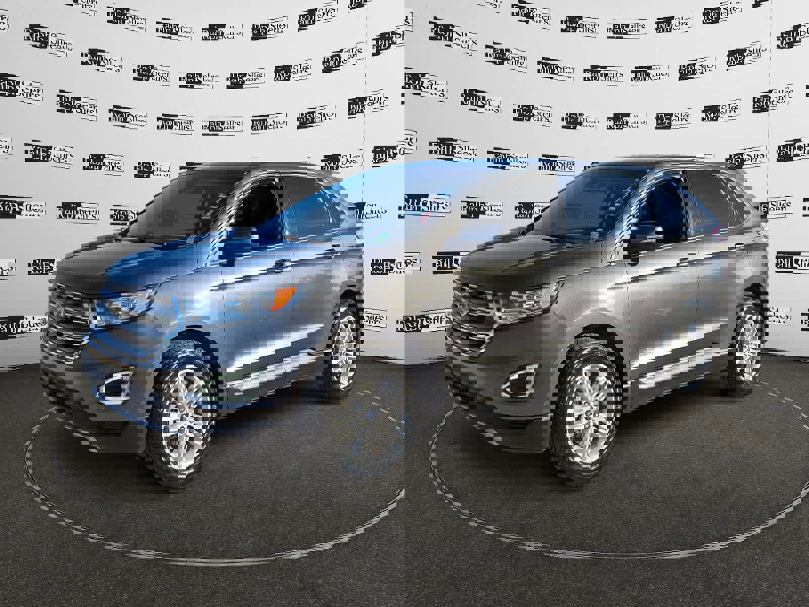 Used 2018 Ford Edge SEL w/ Equipment Group 201A image 2