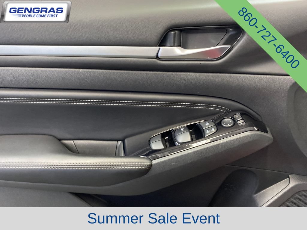 Used 2023 Nissan Altima 2.5 SL AWD/4WD image 14