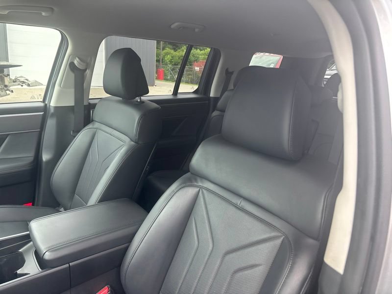 Used 2024 Hyundai Santa Fe SEL FWD image 26