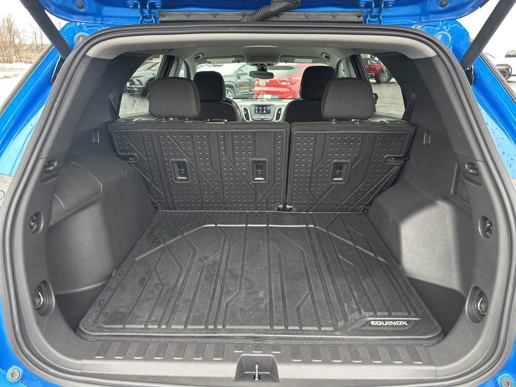 Used 2024 Chevrolet Equinox LT w/ LPO, Floor Liner Package image 9