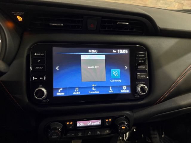 Used 2023 Nissan Kicks SR w/ SR Premium Package FWD image 18