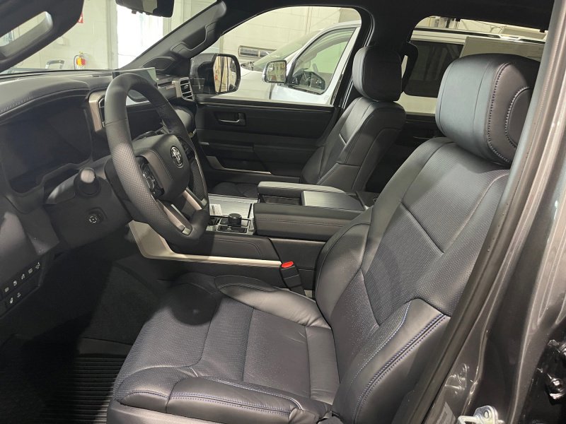 New 2026 Toyota Tundra Platinum image 9