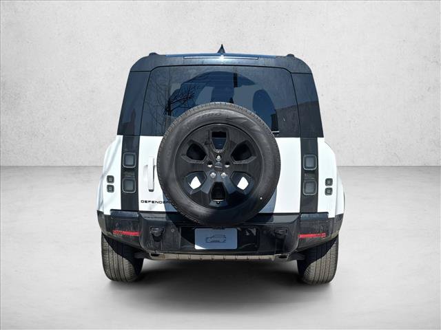 New 2026 Land Rover Defender 110 X-Dynamic SE AWD/4WD image 6