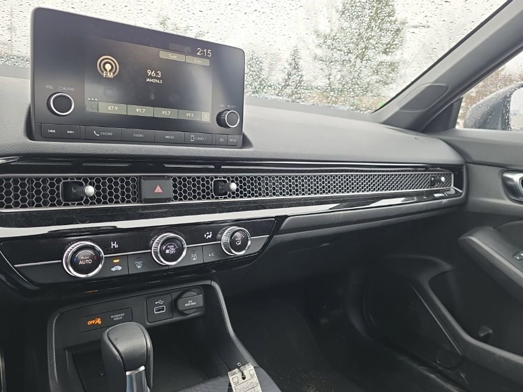 Used 2023 Honda Civic Sport image 19