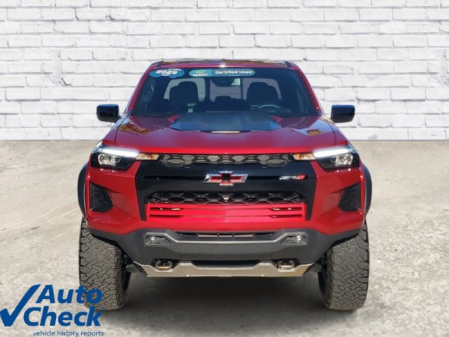 Used 2026 Chevrolet Colorado ZR2 w/ Technology Package AWD/4WD image 6