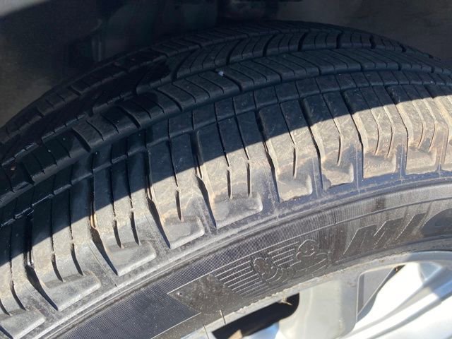 Used 2022 Ford Explorer Limited AWD/4WD image 24