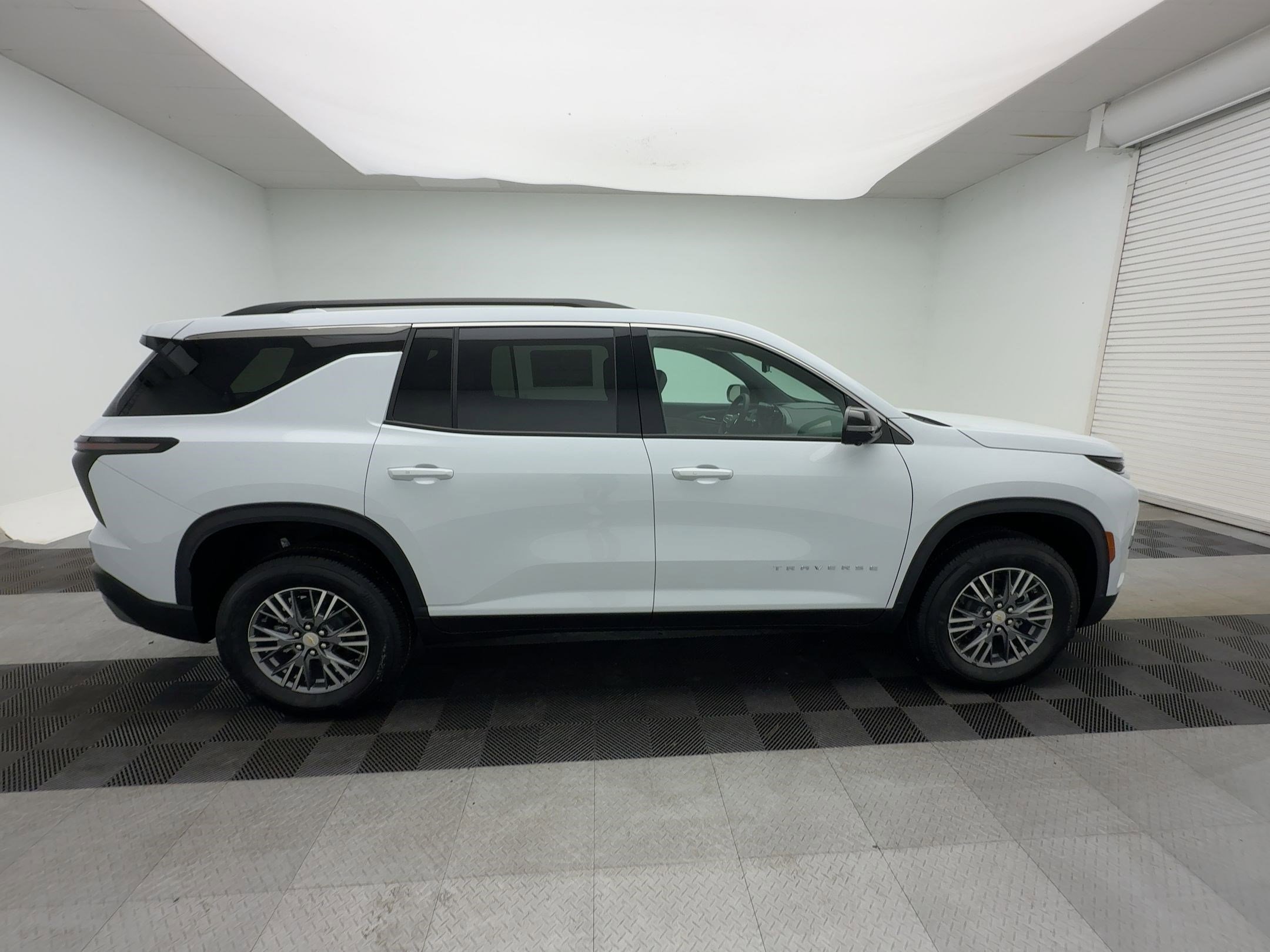 New 2026 Chevrolet Traverse LT w/ Driver Confidence Package image 8