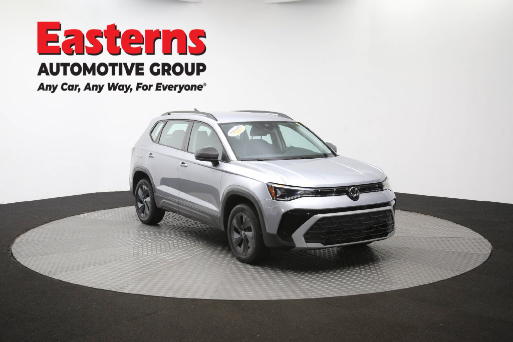 Used 2025 Volkswagen Taos S FWD image 47