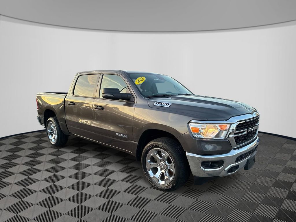 Used 2023 RAM 1500 Big Horn AWD/4WD image 3