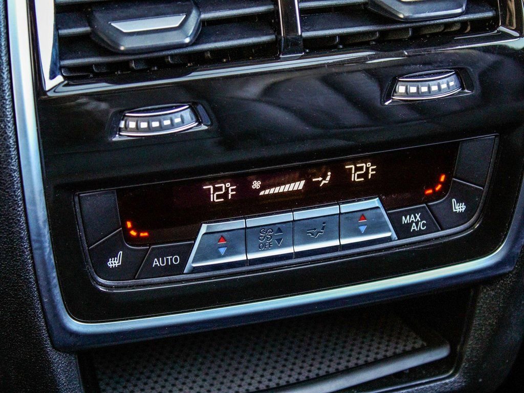 Used 2021 BMW X7 xDrive40i image 40