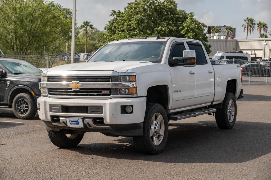 Used 2016 Chevrolet Silverado 2500 LT w/ LT Convenience Package AWD/4WD image 3