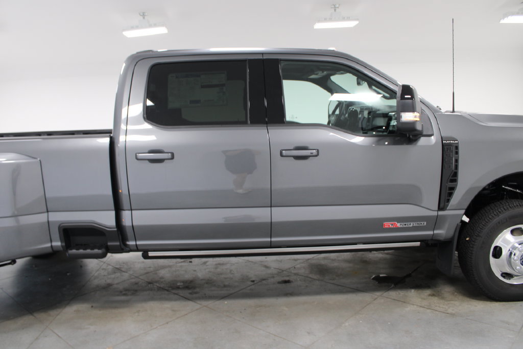 New 2026 Ford F350 Platinum AWD/4WD image 10