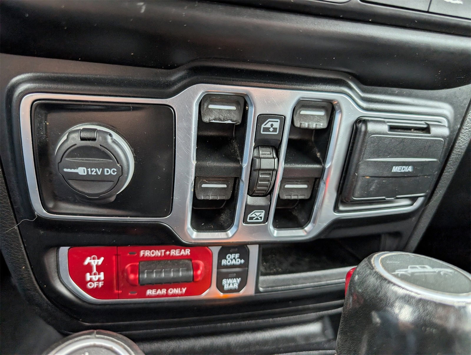 Used 2020 Jeep Gladiator Rubicon image 27