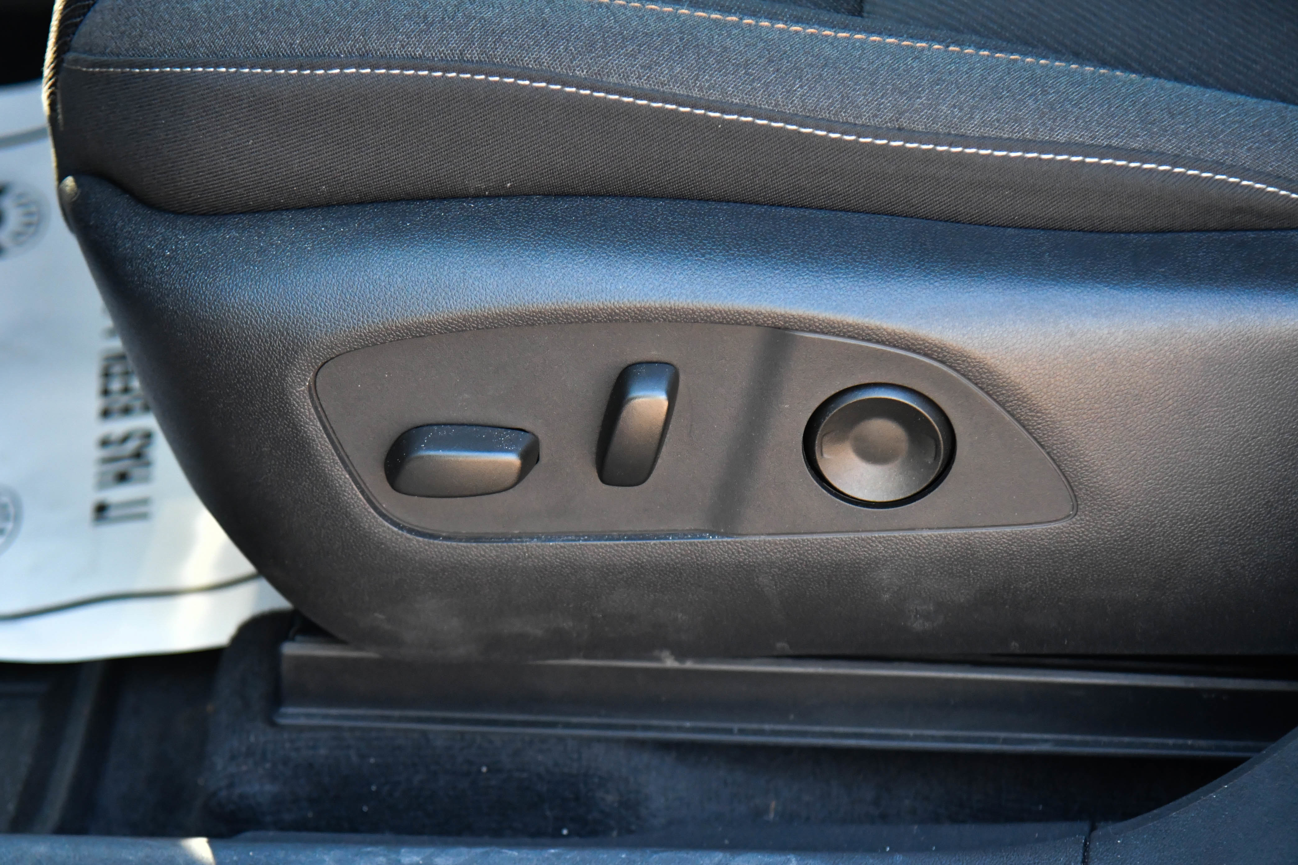 Used 2025 Honda Prologue Eco image 17