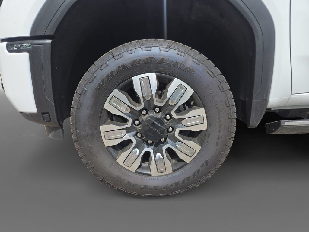 Used 2026 GMC Sierra 3500 Denali w/ Denali Reserve Package AWD/4WD image 14