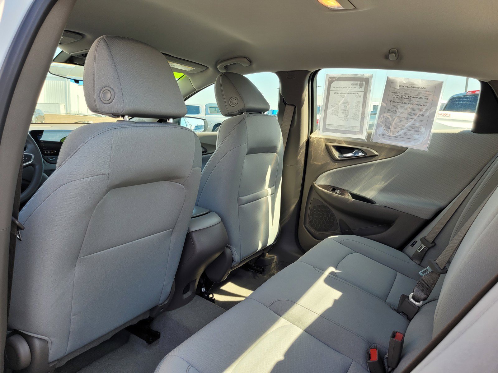 Used 2023 Chevrolet Malibu LS FWD image 14