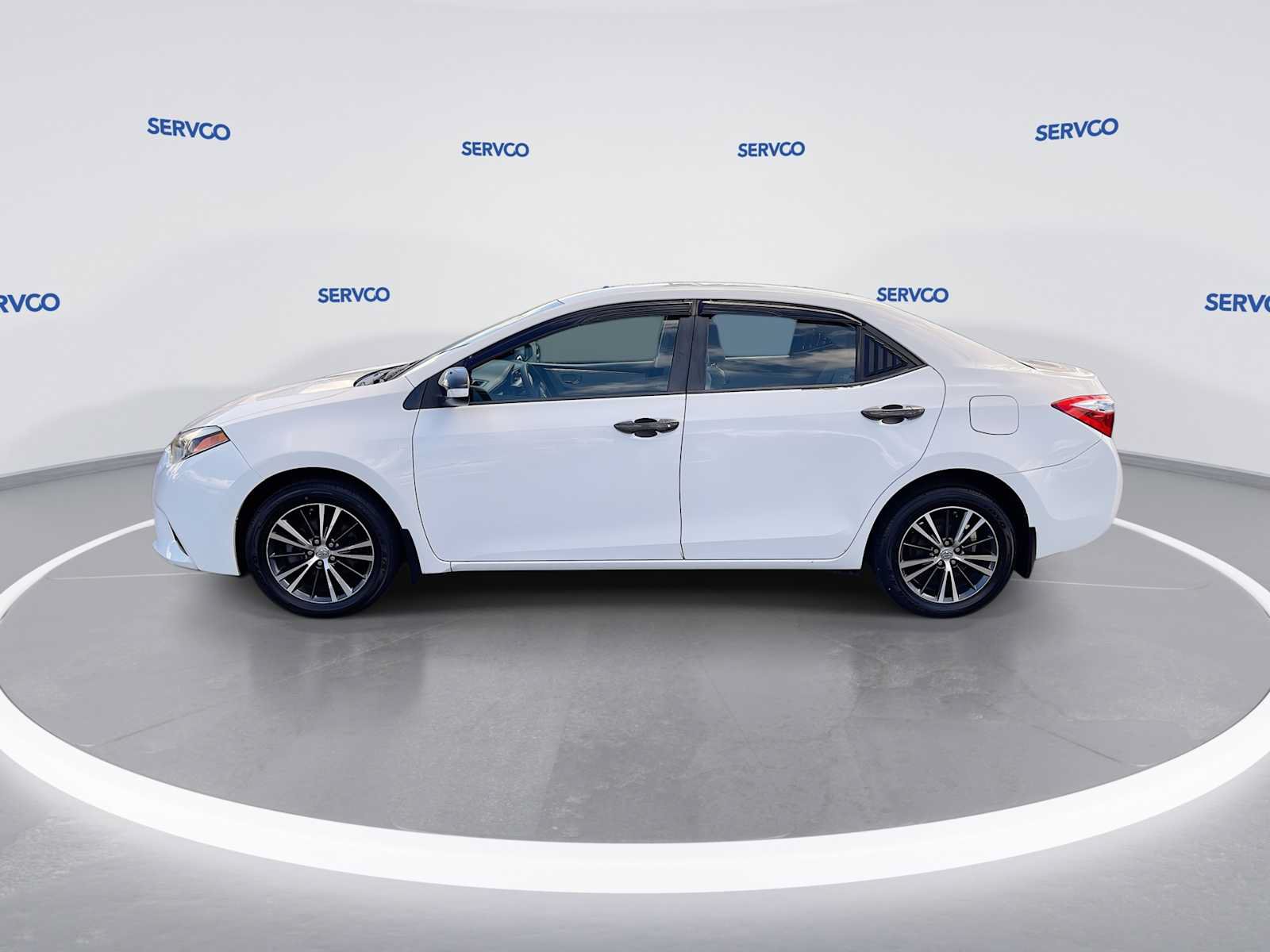 Used 2016 Toyota Corolla LE FWD image 5