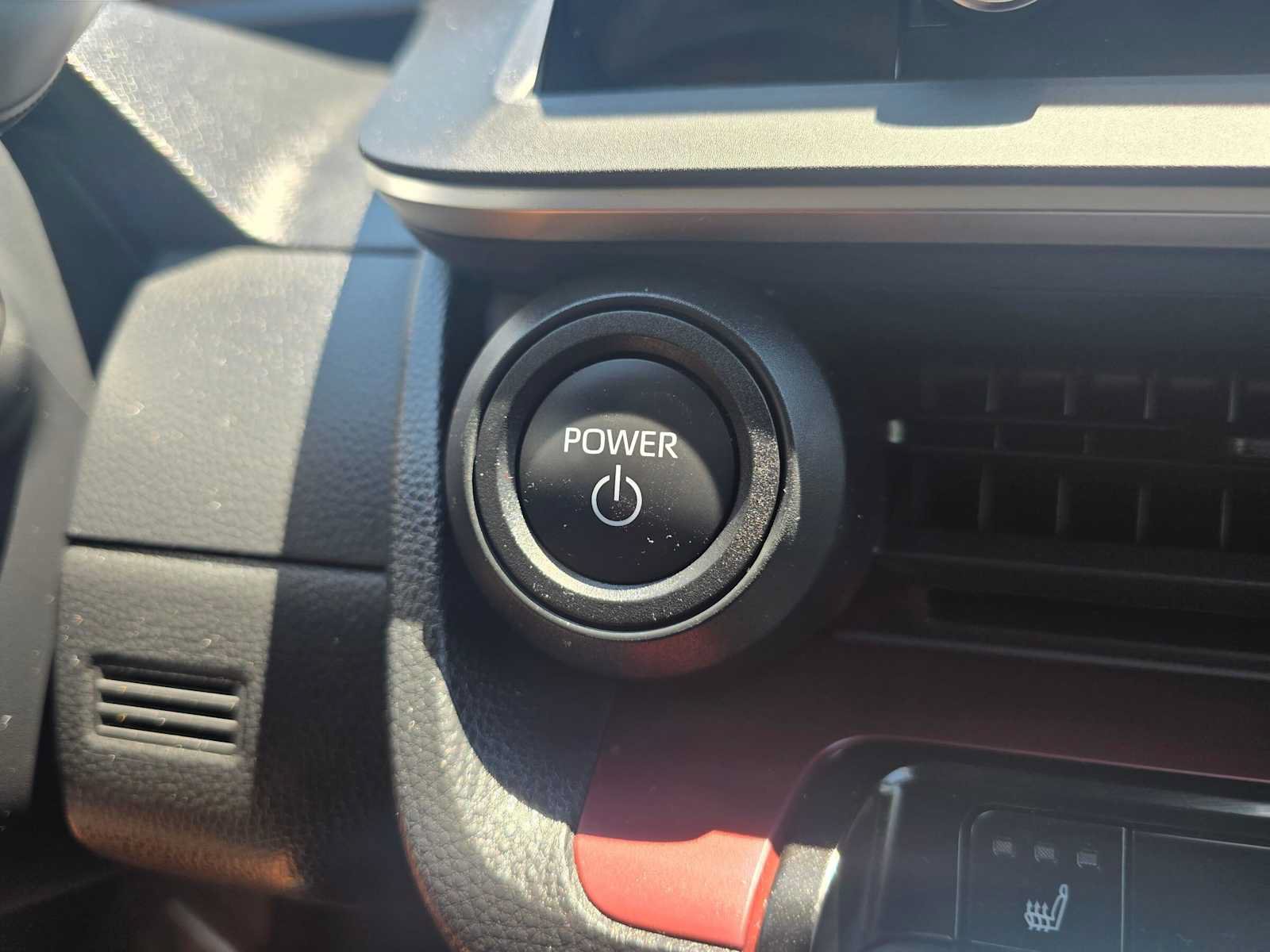 Used 2023 Toyota Prius Prime FWD image 29