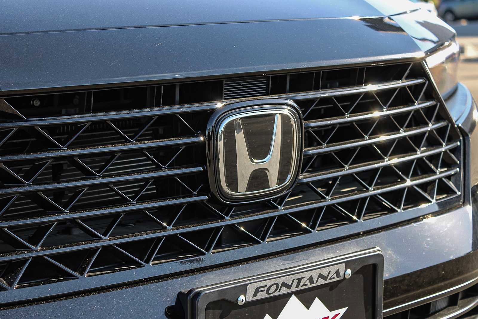 Certified 2025 Honda Accord LX image 5
