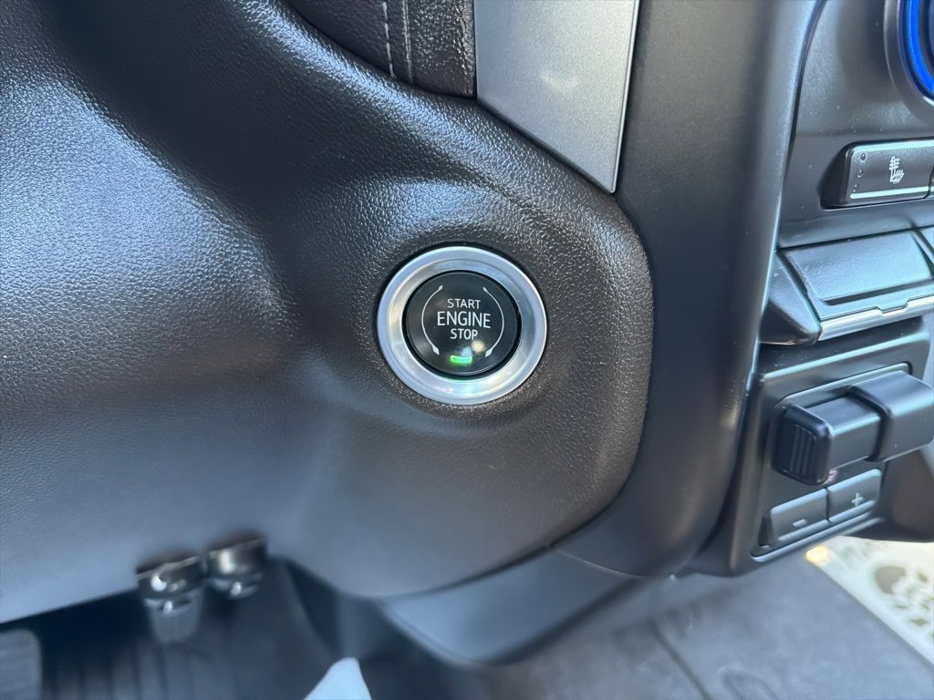 Used 2021 Chevrolet Silverado 1500 RST w/ Z71 Off-Road Package image 31