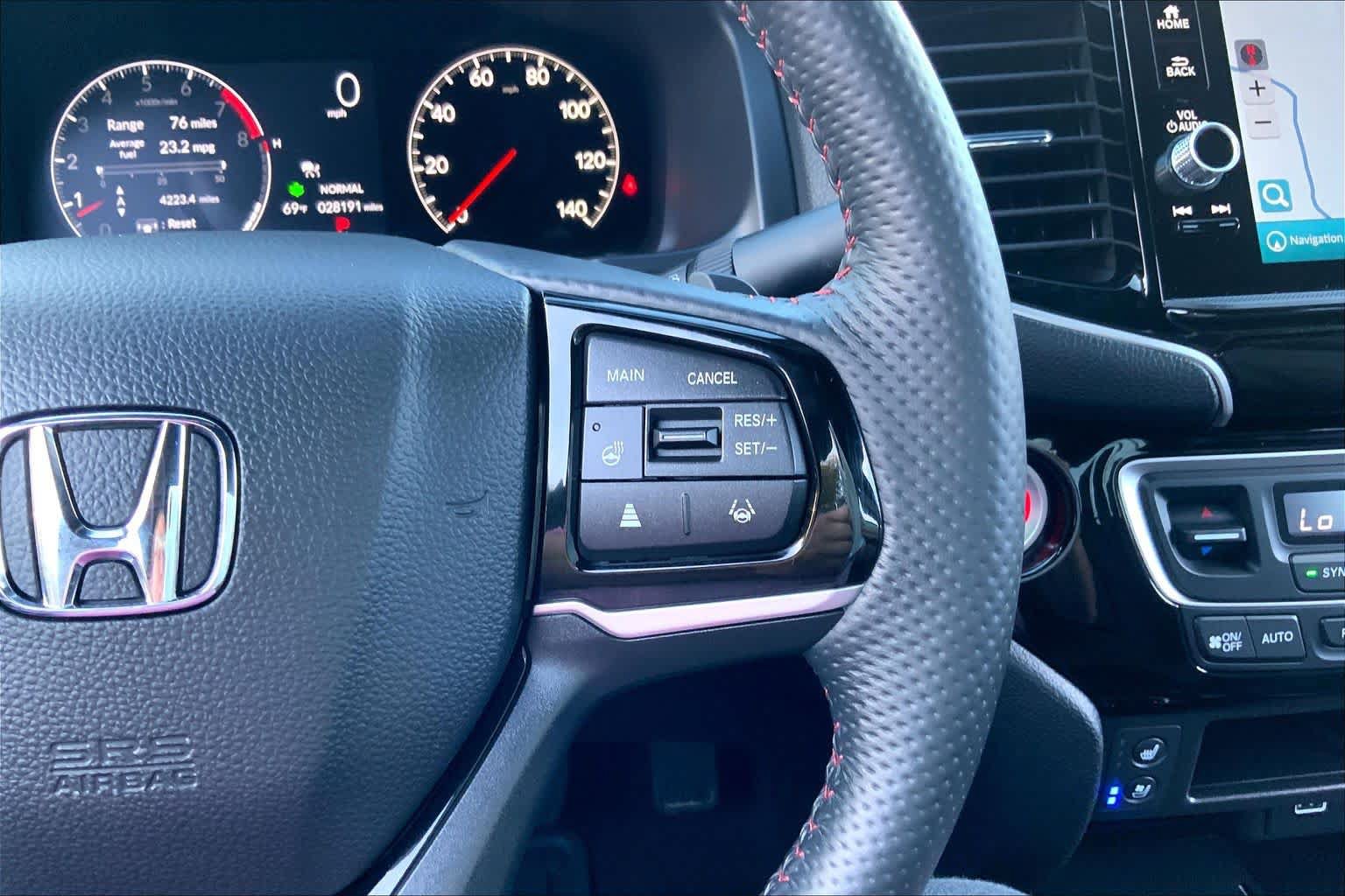 Certified 2025 Honda Ridgeline Black Edition image 25