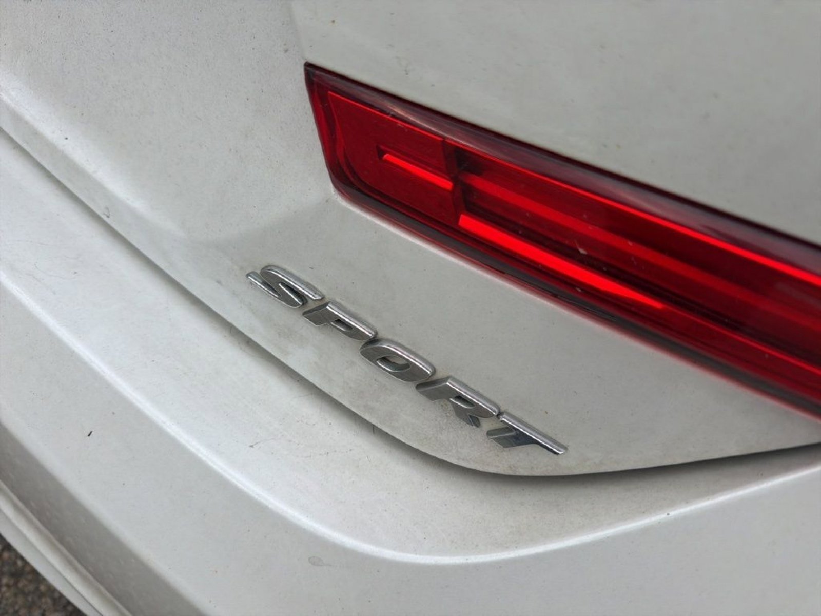 Used 2020 Honda Accord Sport image 7