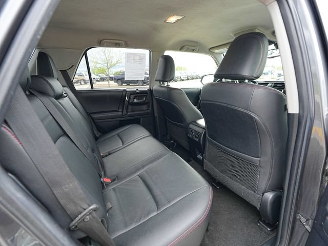 Used 2020 Toyota 4Runner TRD Off-Road Premium AWD/4WD image 24