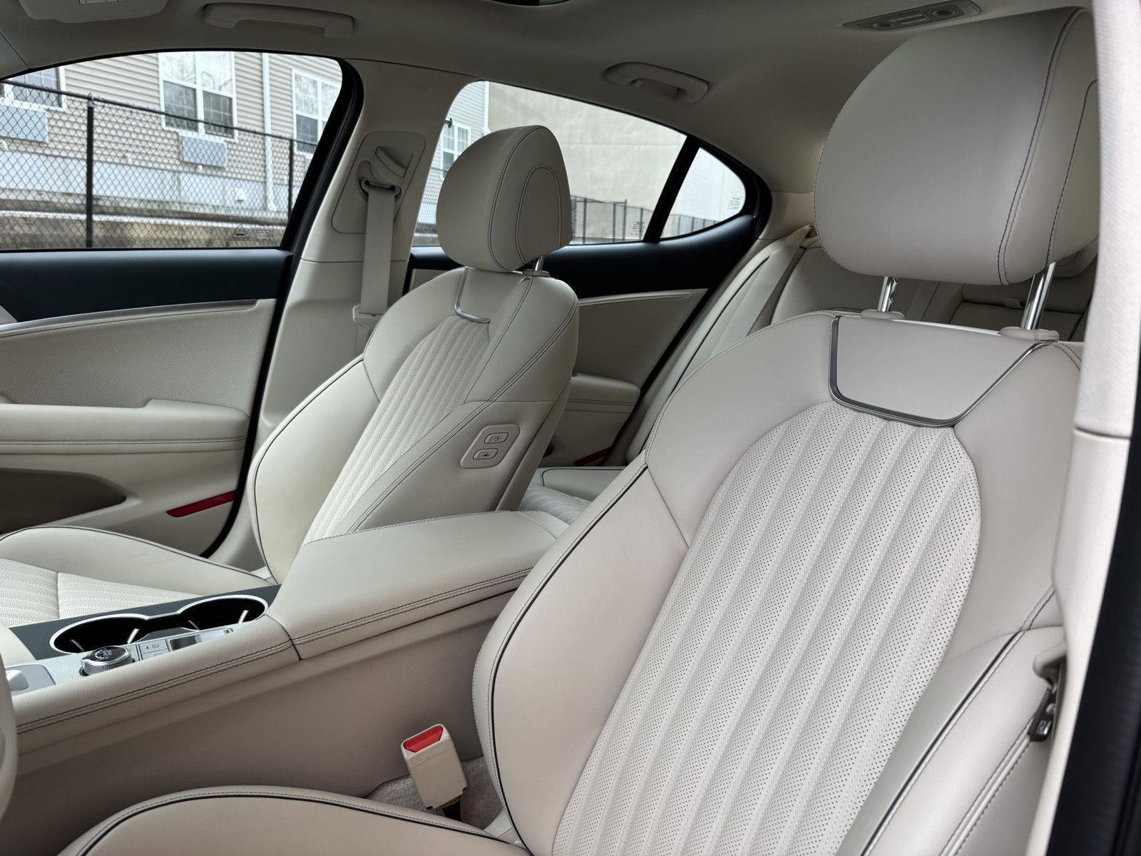 Used 2026 Genesis G70 2.5T Prestige image 10