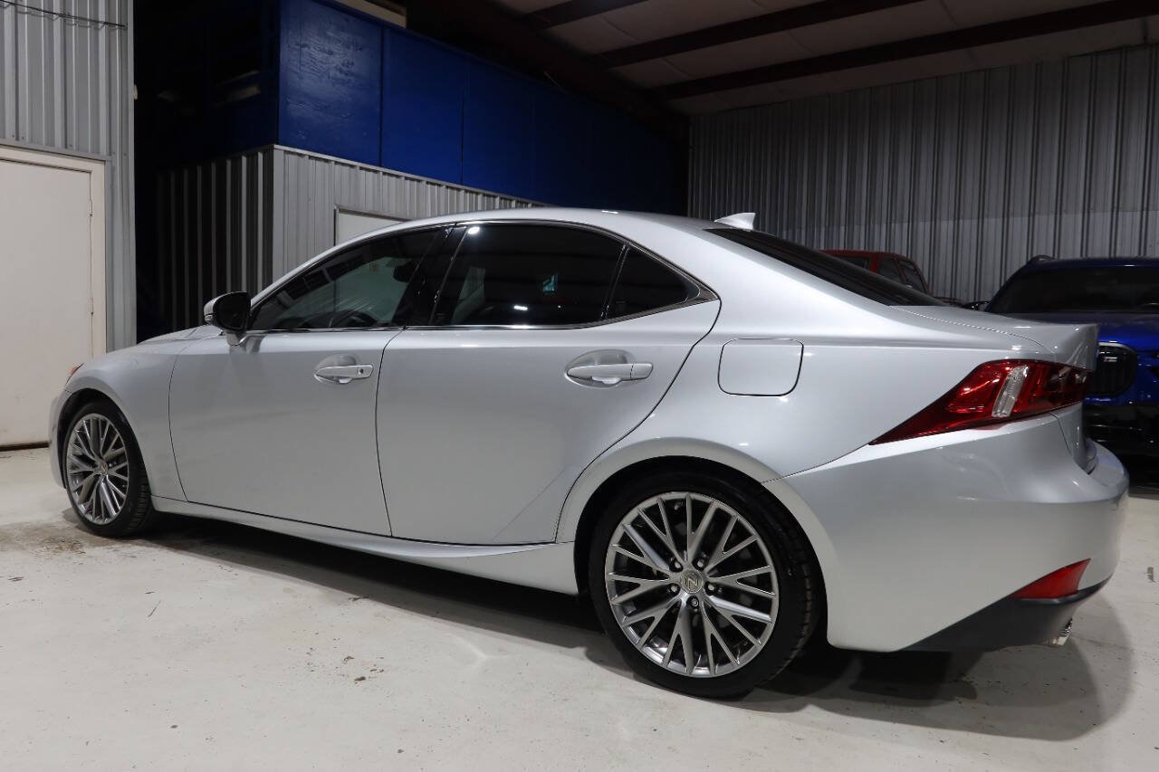 Used 2016 Lexus IS 300 AWD w/ Navigation System Package image 2