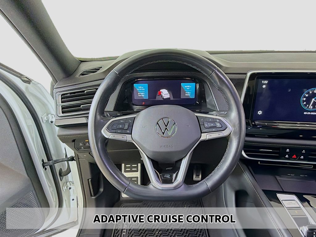 Used 2024 Volkswagen Atlas Cross Sport SEL R-Line AWD/4WD image 5